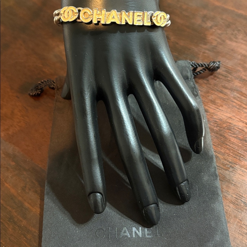 CHANEL Logo Lettering Chunky Bracelet 8”